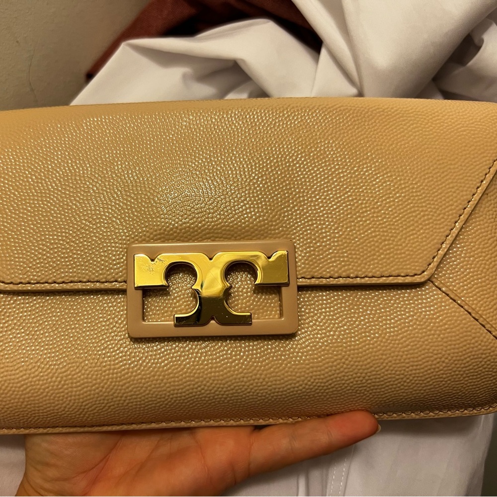 Tori Burch clutch!  EUC.  Used once.